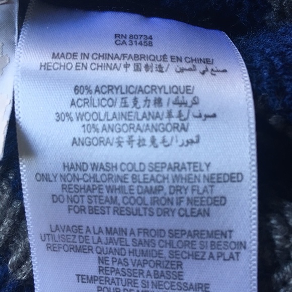 BCBG angora and wool sweater and scarf - Picture 5 of 10